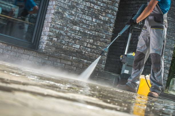 Best Window and Screen Pressure Cleaning in North Amityville, NY